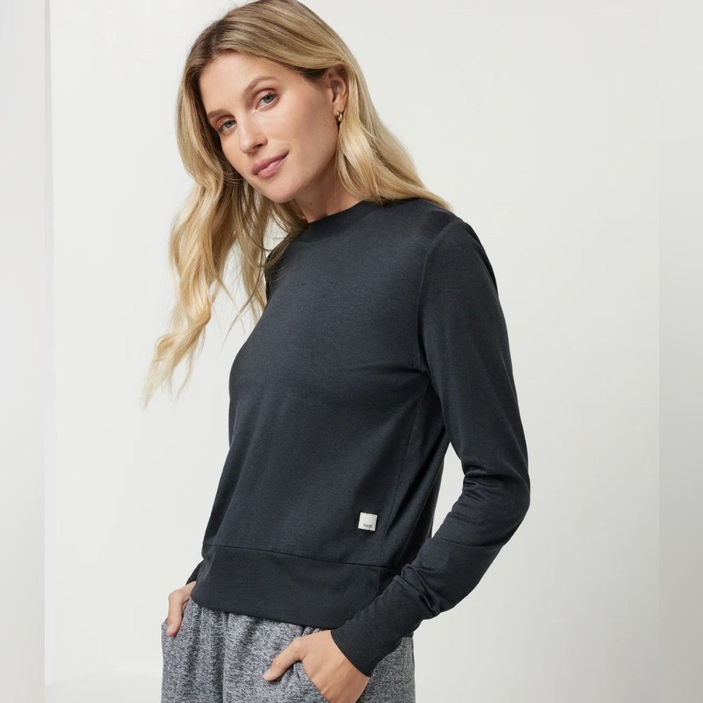 NWT Vuori Women’s Daydream Crew Performance Top Black Heather Size Large L
